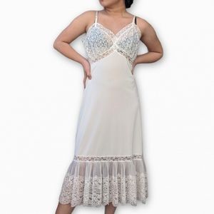 Vintage 60s Lace Nightgown Slip Dress Lingerie Chemise
